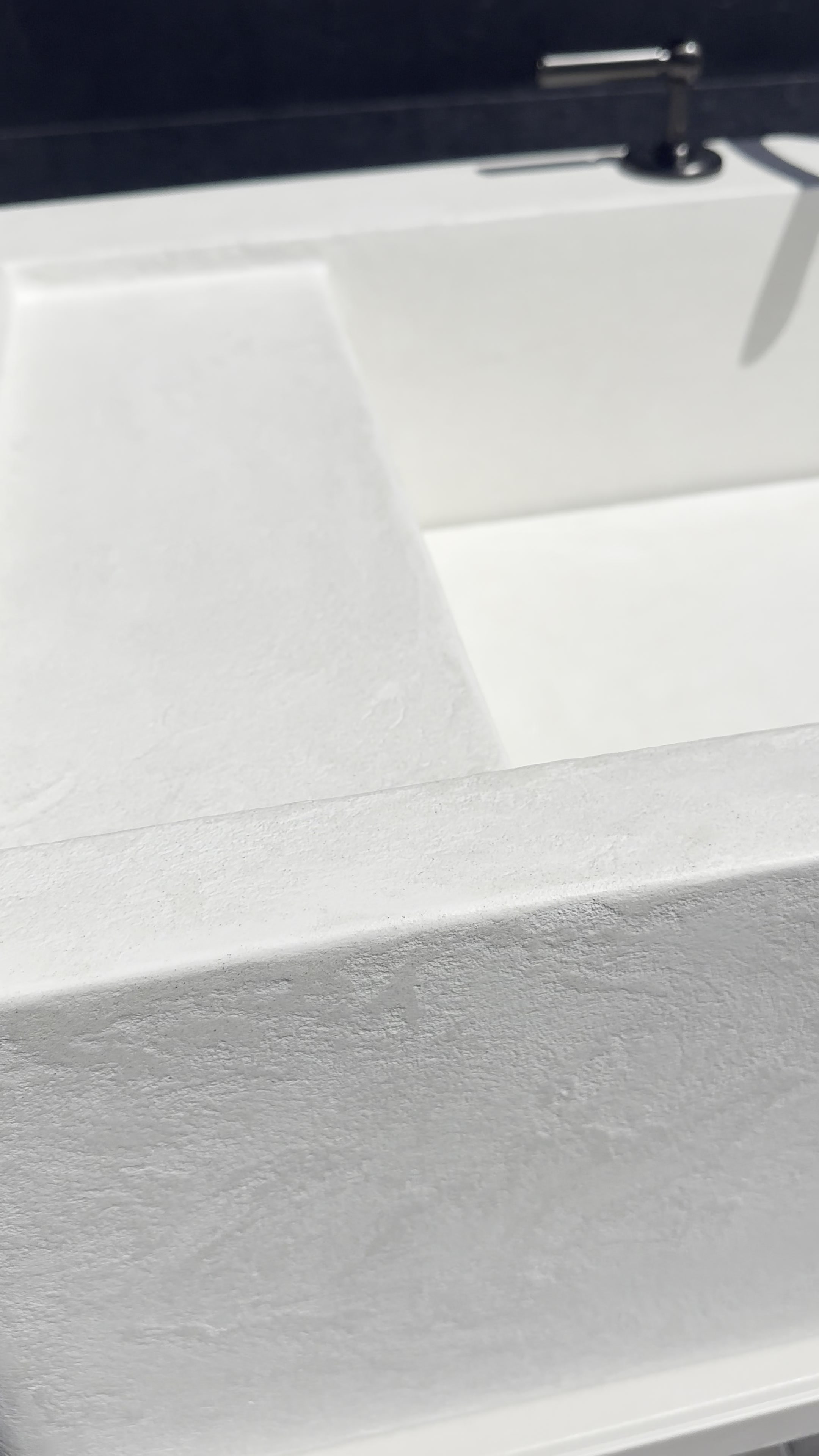 Microcement sink edge detail